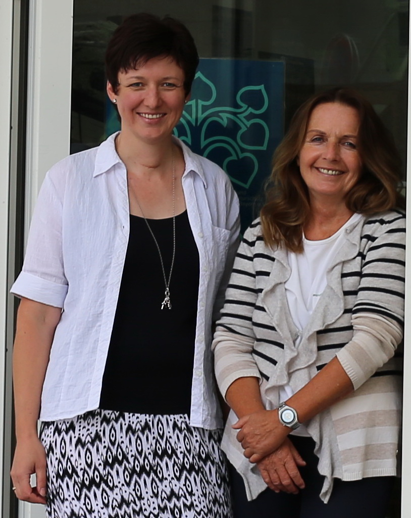 ehem. Leitung Elisabeth Neuhäusler und Traudi Tüpprath