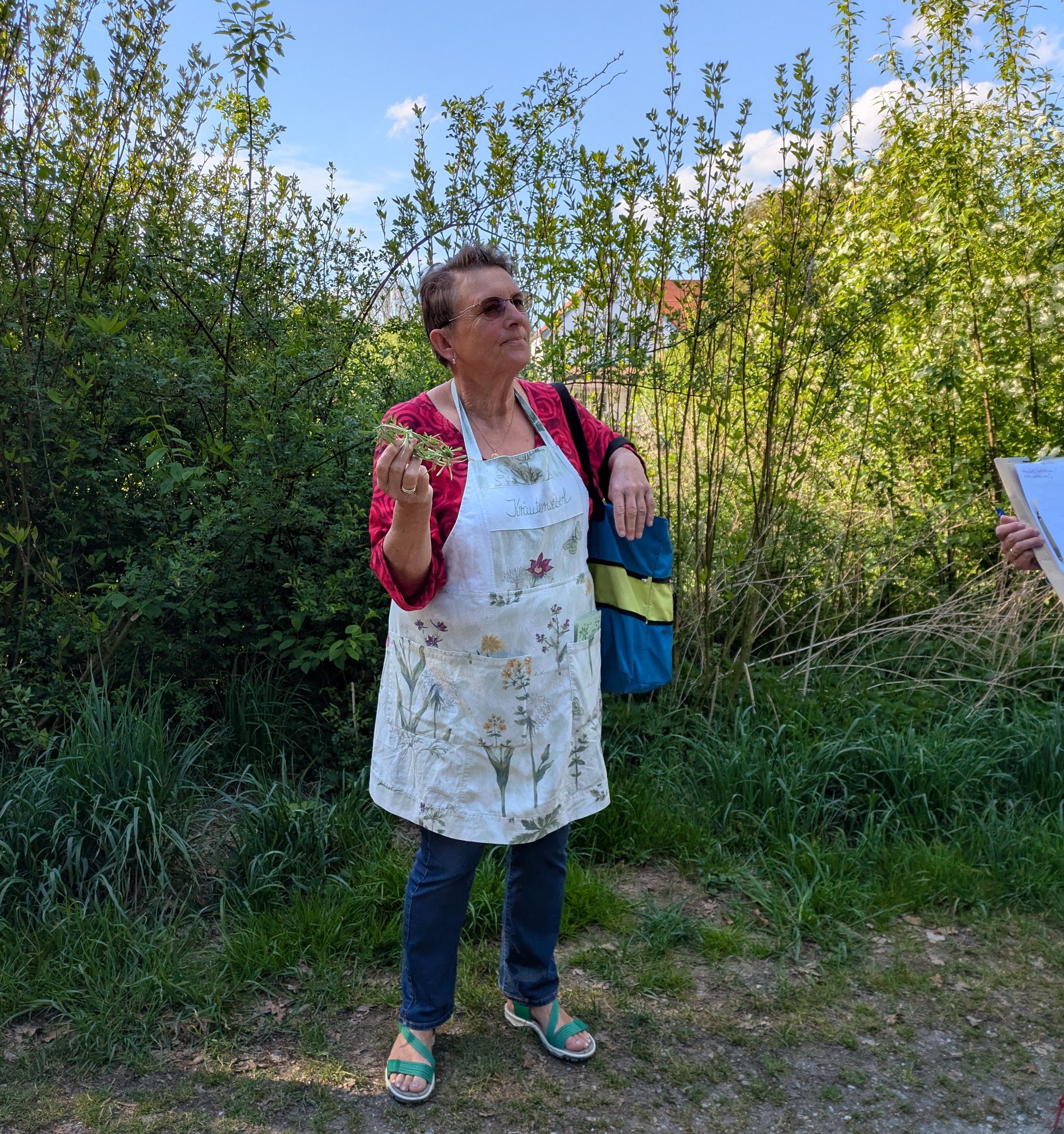 Claudia Bauer von der Kräuterschule Dorfen